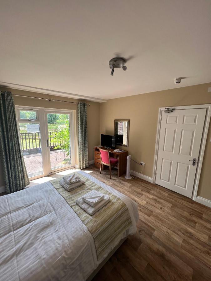 Cadmore Lodge Bed & Breakfast Tenbury Exteriér fotografie
